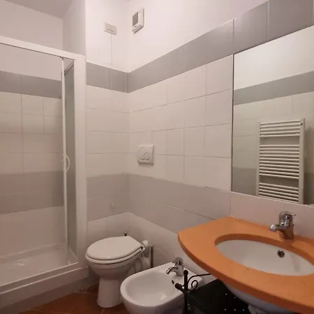 Cascina Tollu Çiftlik konaklama *