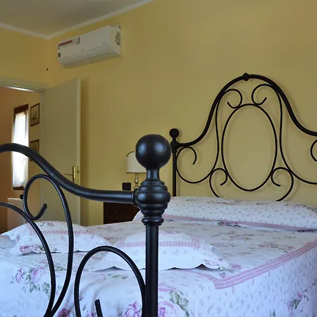 בית חווה Cascina Tollu סן ג'אקומו